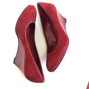 NWOT Franco Sarto Zeus Red Wedges